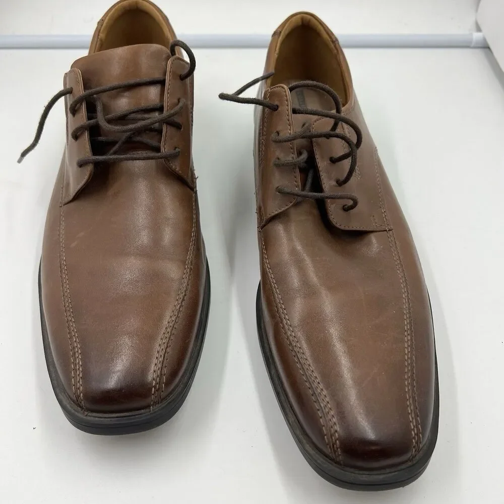 Men's size 12 CLARKS Tilden Walk Oxford Dress Shoe Dark Tan Leather Casual